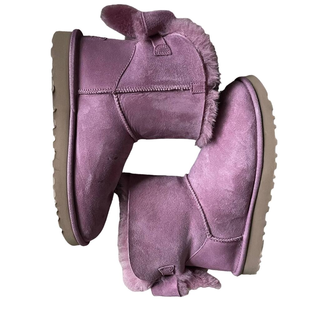 Ugg Bow Lilac Boots 9 - Picture 4 of 16